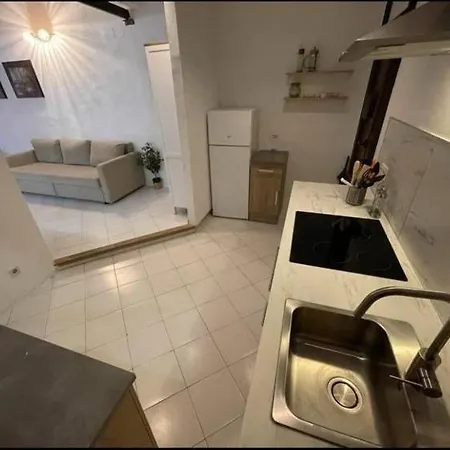 Port Blanc Apartment