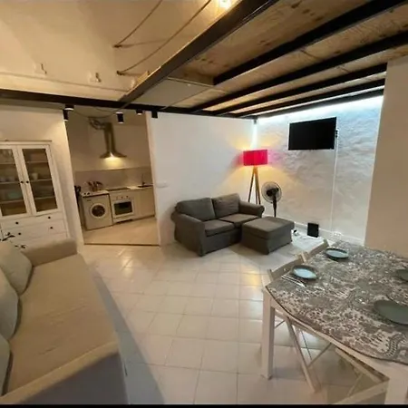 Port Blanc Apartment *
