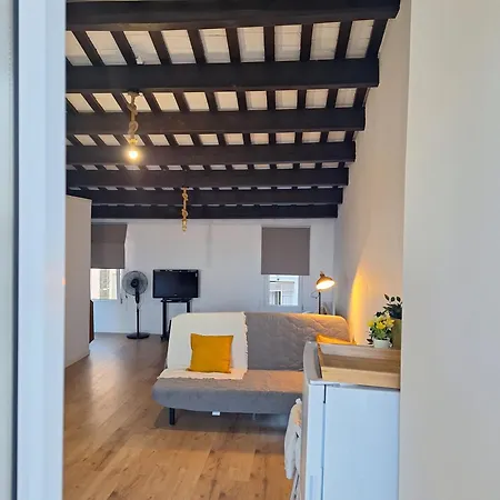 Port Blanc Apartment *